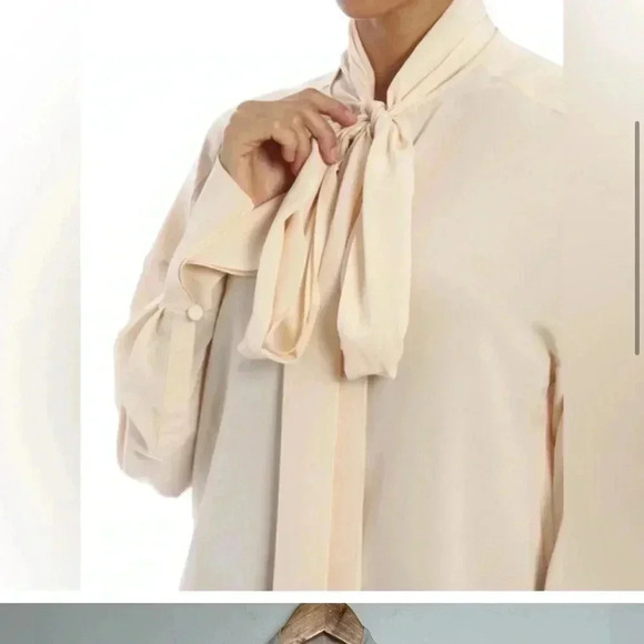 Chloe tie neck silk button down blouse size 40/large - Picture 11 of 11